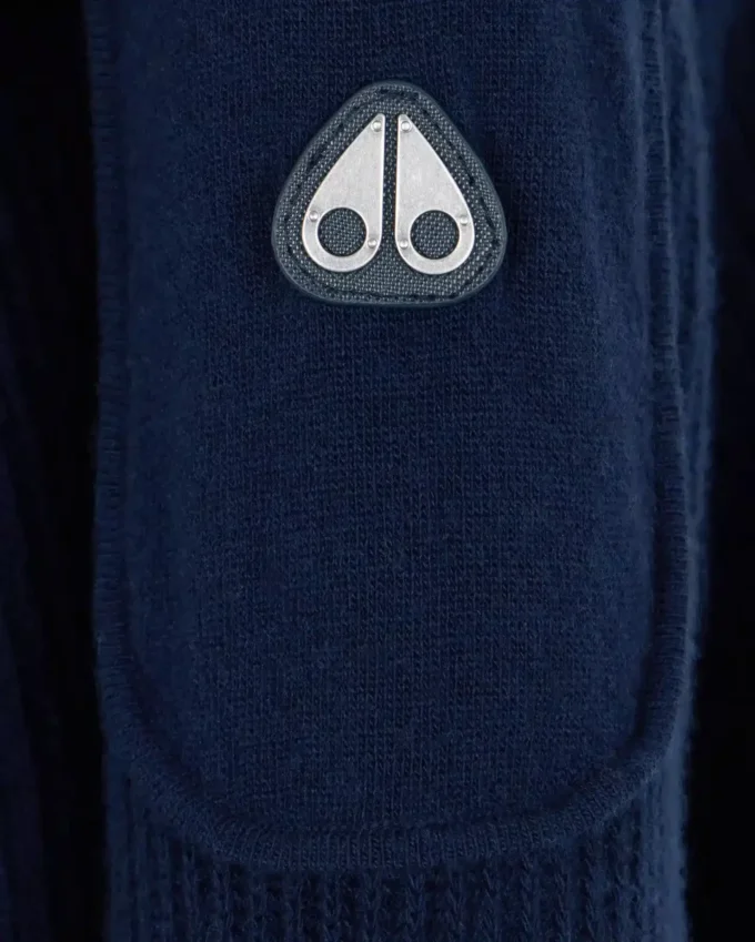 Corina genser med glidelås