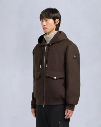 ellington bomberjakke 2 1 330x412 - Ellington bomberjakke