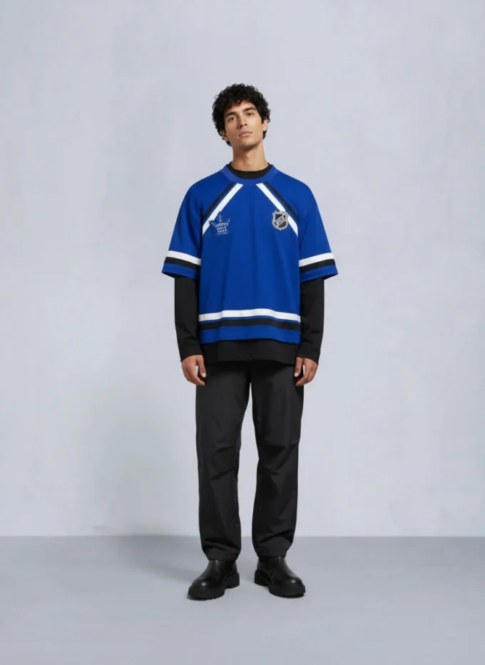 Nhl X Moose Knuckles Maple Leafs T-skjorte