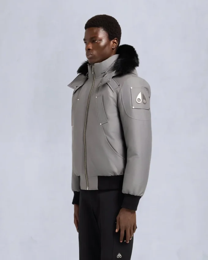 Original ballistisk bomberjakke med shearling-kant Original ballistisk bomberjakke med shearling-kant